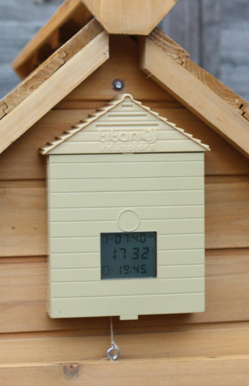 A review of automatic chicken coop door openers with 4 on test. Cluckin