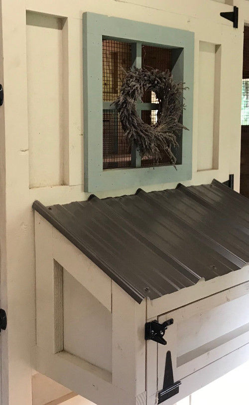 Chicken coop windows Cluckin
